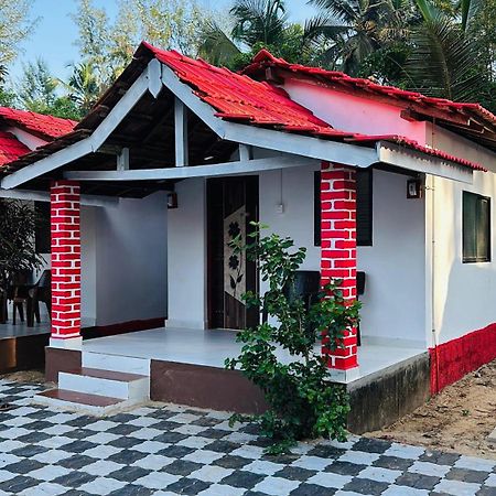 White Sand Beach Stay Resort Kumta Экстерьер фото