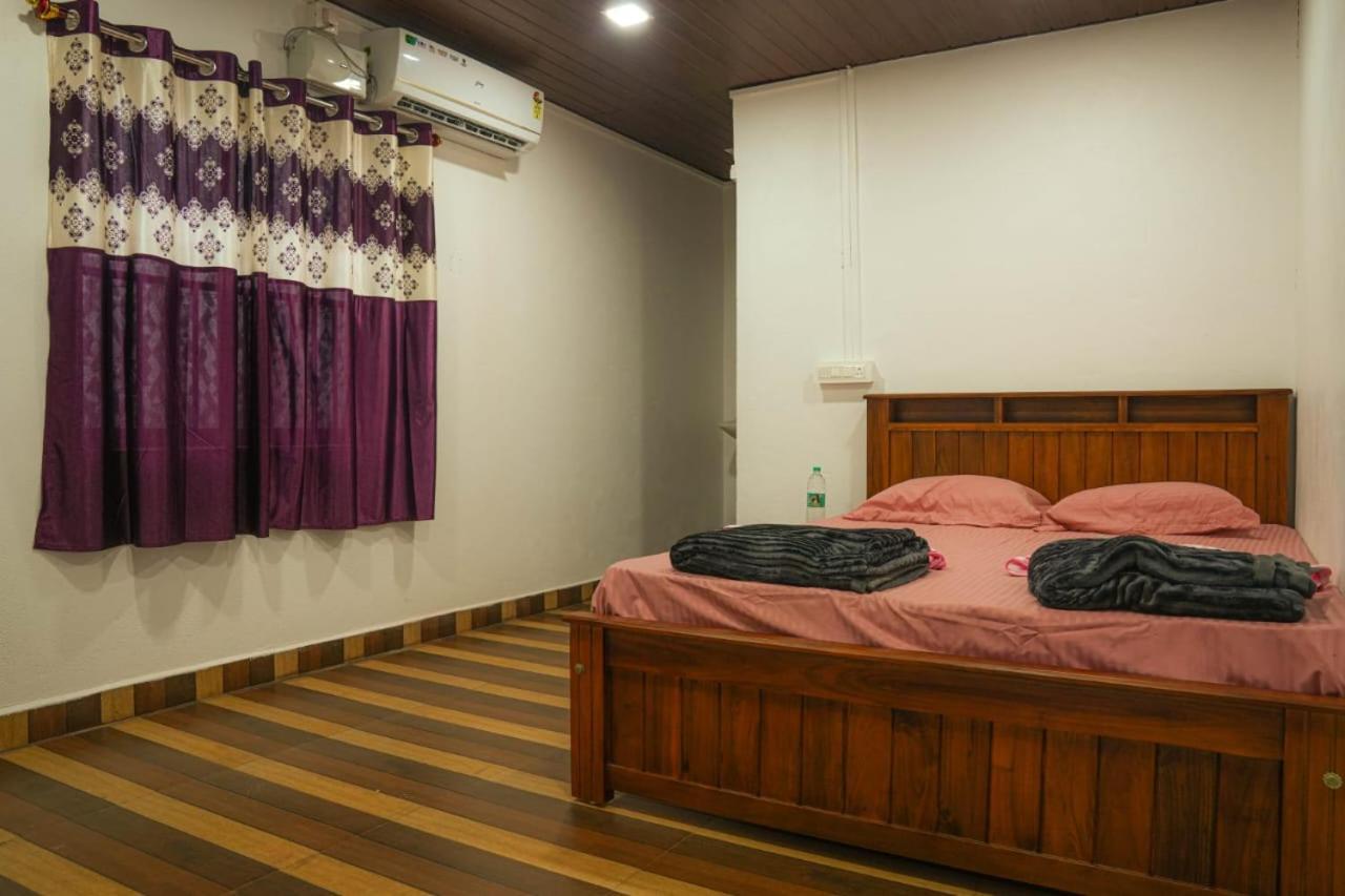 White Sand Beach Stay Resort Kumta Экстерьер фото