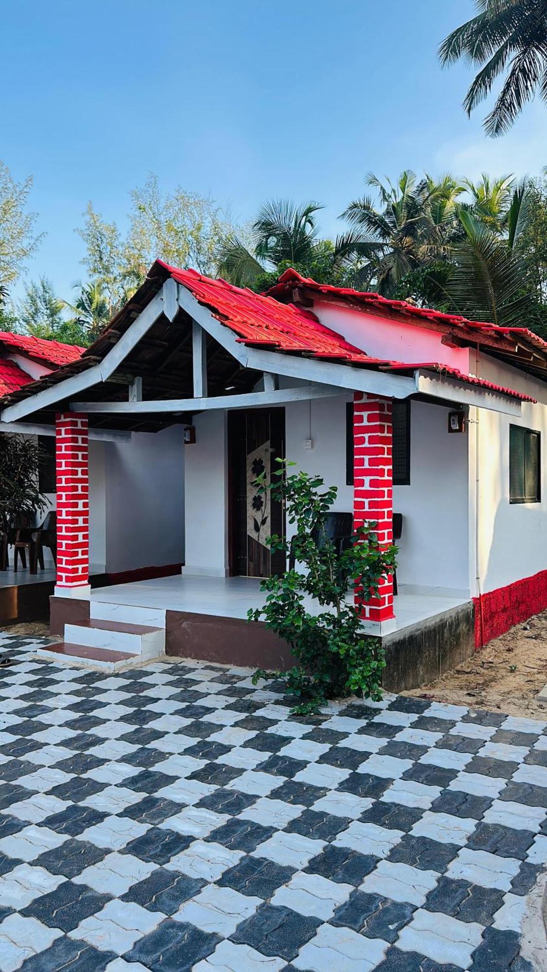 White Sand Beach Stay Resort Kumta Экстерьер фото
